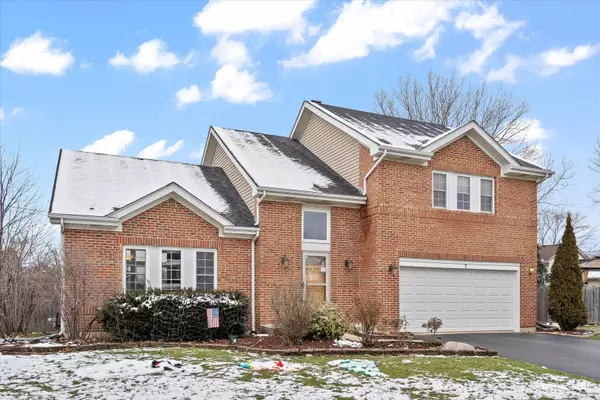 7 Taylor CT, Bolingbrook, IL 60490