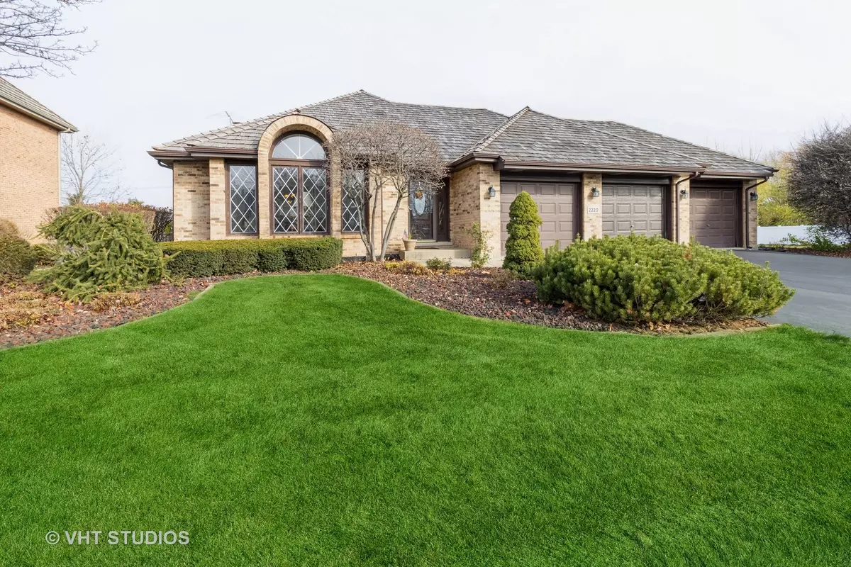 Darien, IL 60561,2220 Dunmore DR