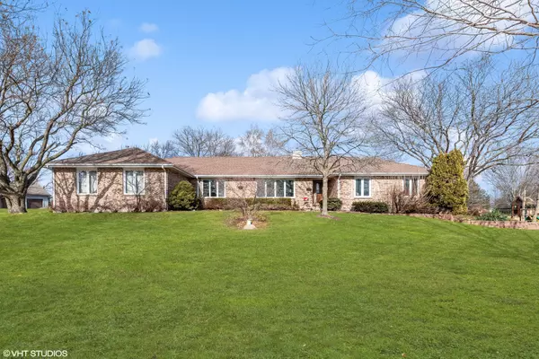 Hawthorn Woods, IL 60047,13 Kathy LN