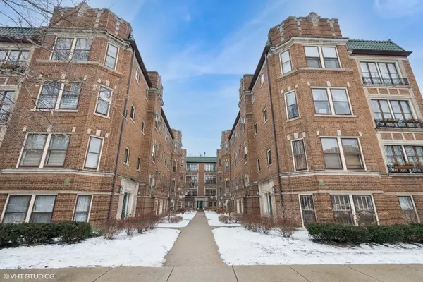 719A Hinman AVE #3S, Evanston, IL 60202