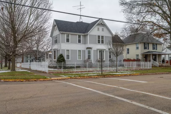 607 Jefferson ST, Oregon, IL 61061