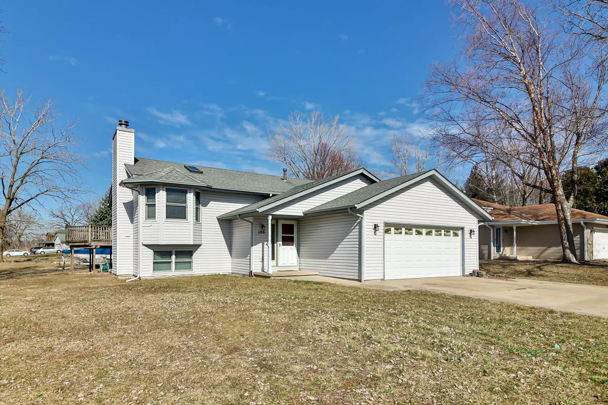 Poplar Grove, IL 61065,100 NE Stanford WAY