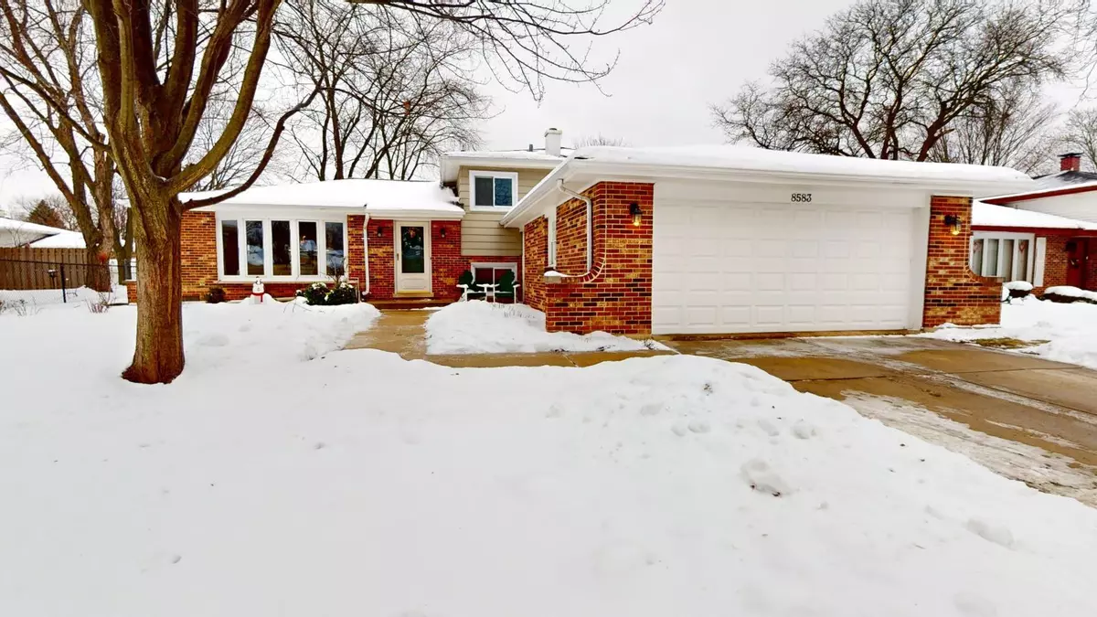 Darien, IL 60561,8583 Wood Vale DR