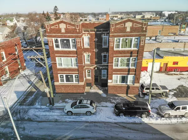 Chicago Heights, IL 60411,11 Hickory ST