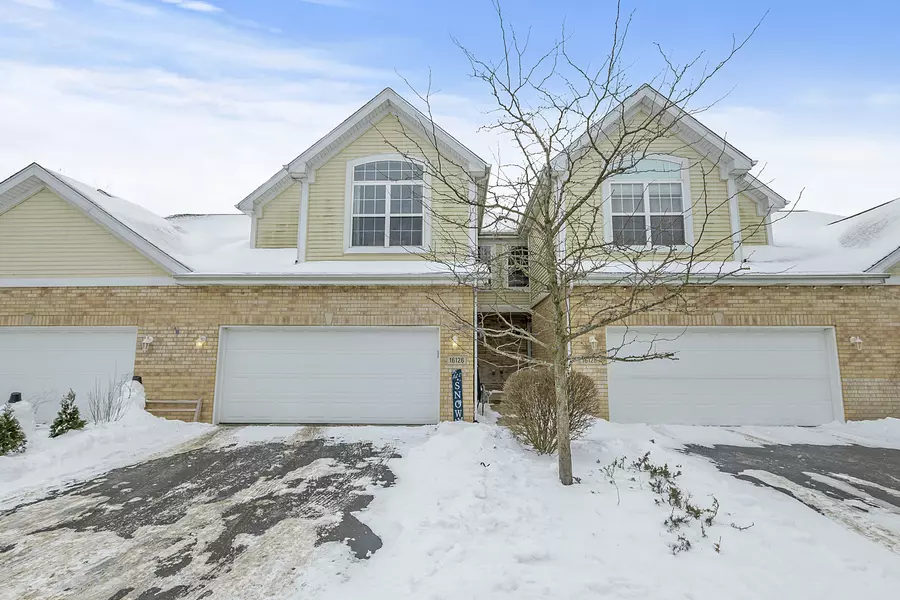 16126 Hillcrest CIR, Orland Park, IL 60467