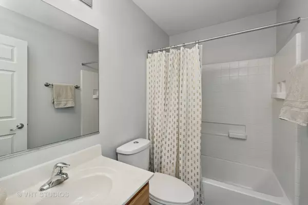 Woodstock, IL 60098,3165 Shenandoah LN #3165