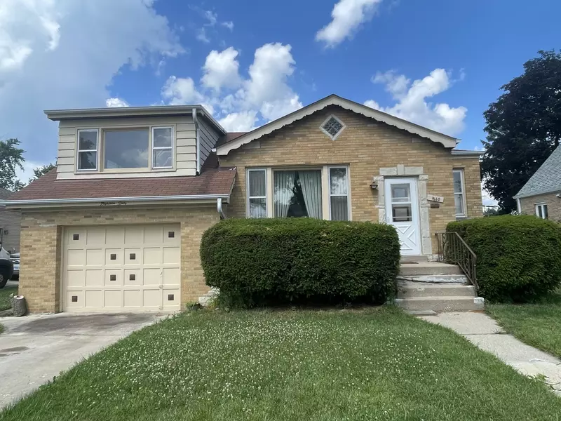 1860 Buckingham AVE, Westchester, IL 60154