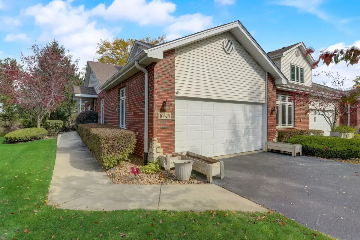 Mokena, IL 60448,10628 Canterbury DR