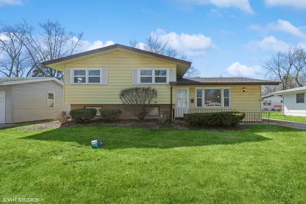 18864 Greenbay AVE, Lansing, IL 60438