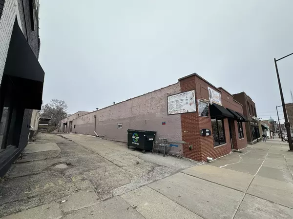Aurora, IL 60506,229 W Galena BLVD