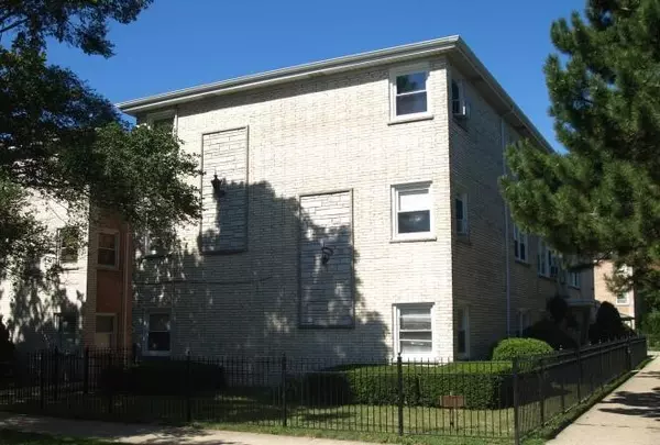 8639 W Berwyn AVE, Chicago, IL 60656