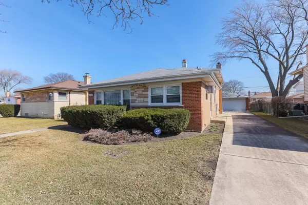 8929 Ottawa AVE,  Morton Grove,  IL 60053