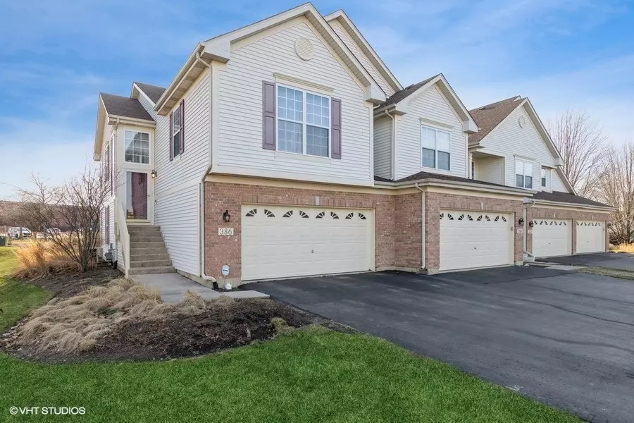 386 Lake Gillilan WAY #386, Algonquin, IL 60102