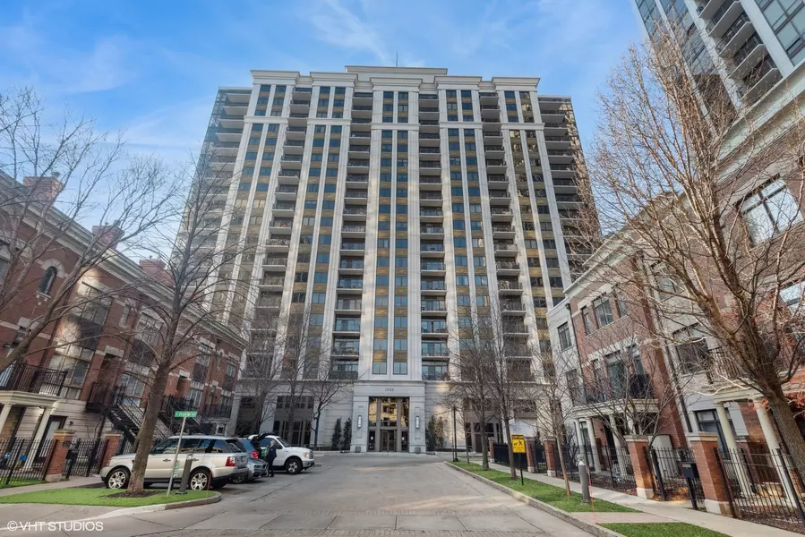 1322 S Prairie AVE #1702, Chicago, IL 60605