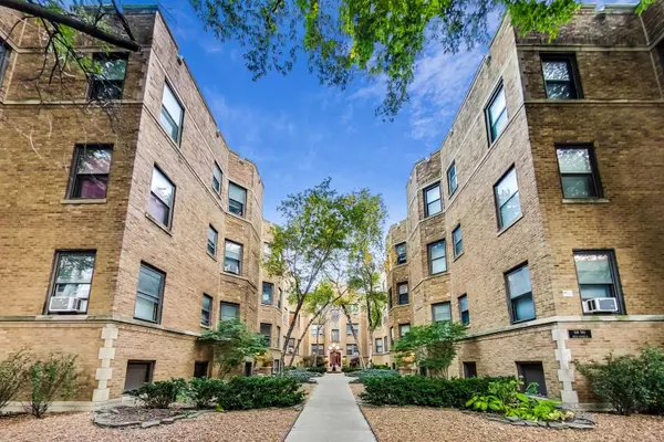 538 W Cornelia AVE #3S, Chicago, IL 60657