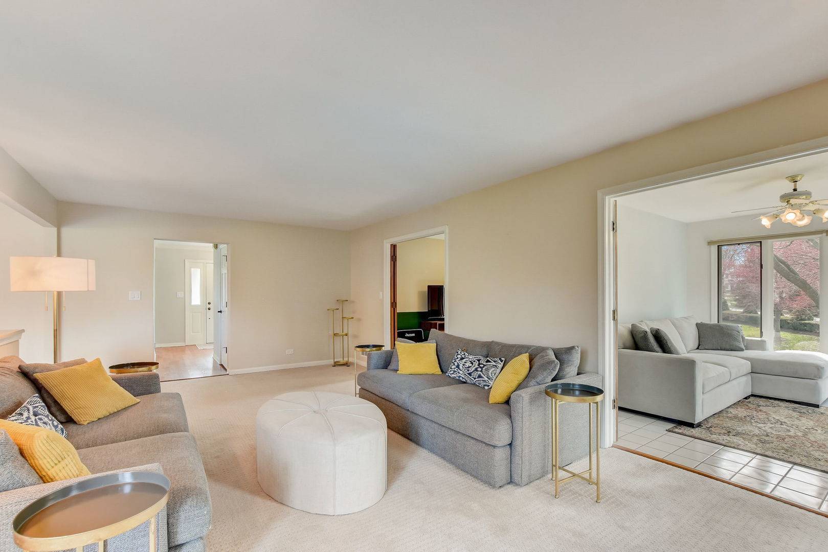 Downers Grove, IL 60516,1250 Wallen PL