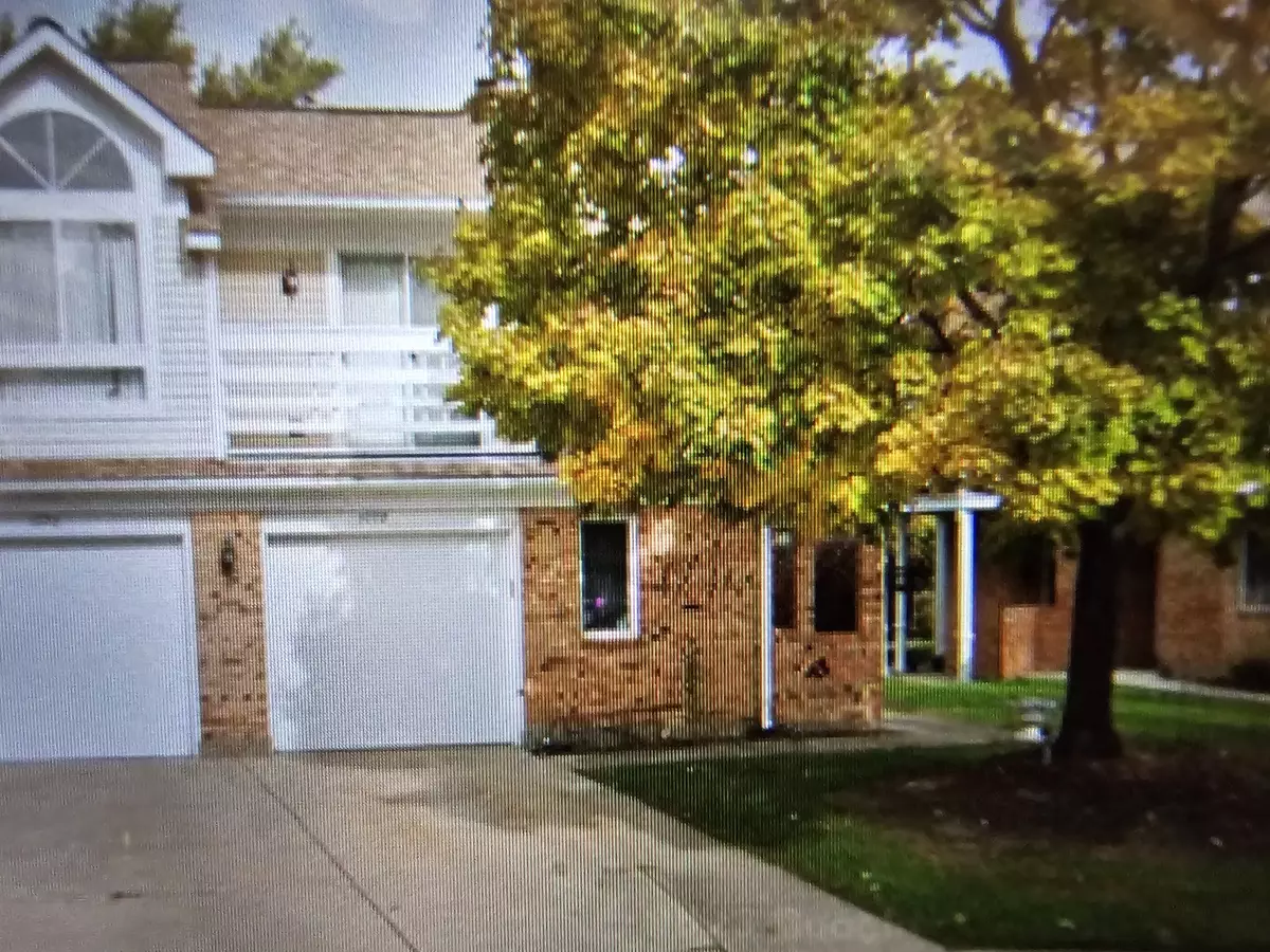 Buffalo Grove, IL 60089,1072 Courtland DR #1072