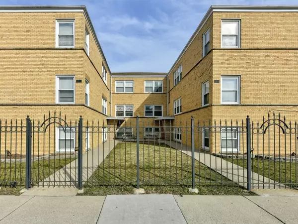 6944 W Diversey AVE #1N, Chicago, IL 60707