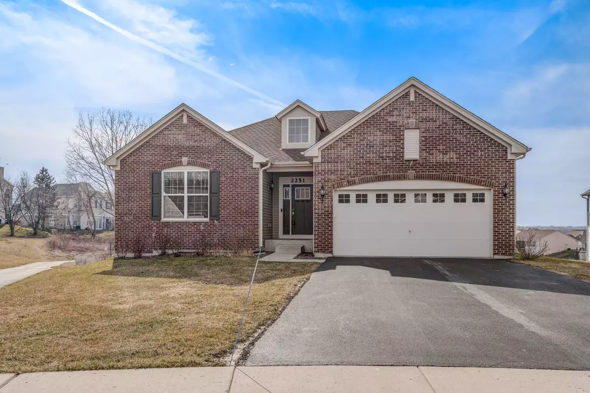 Algonquin, IL 60102,2251 Indigo DR