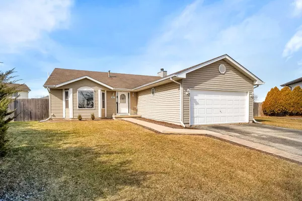 2011 Great Falls DR, Plainfield, IL 60586