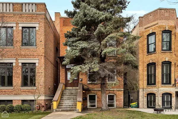 822 S Bishop ST #1,  Chicago,  IL 60607
