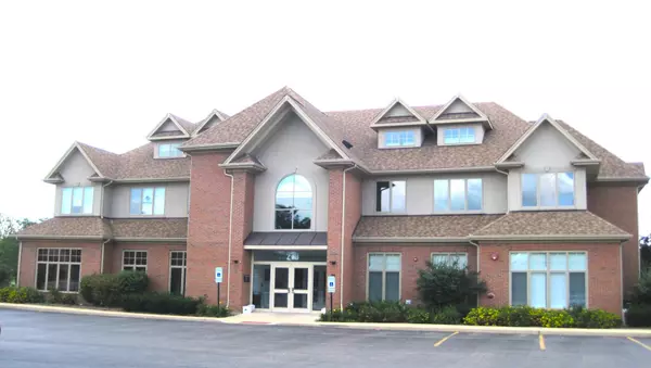 270 E CENTER DR #120, Vernon Hills, IL 60061