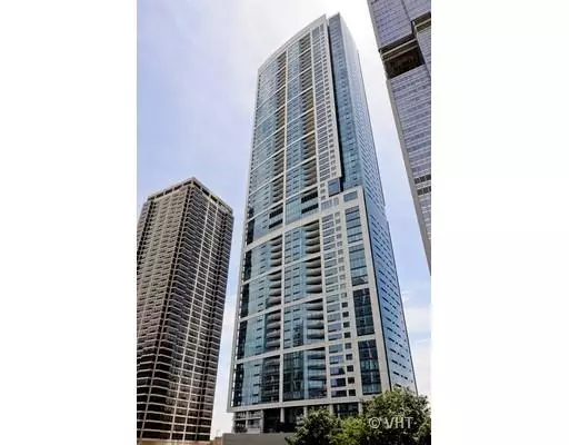 Chicago, IL 60601,340 E Randolph ST #906