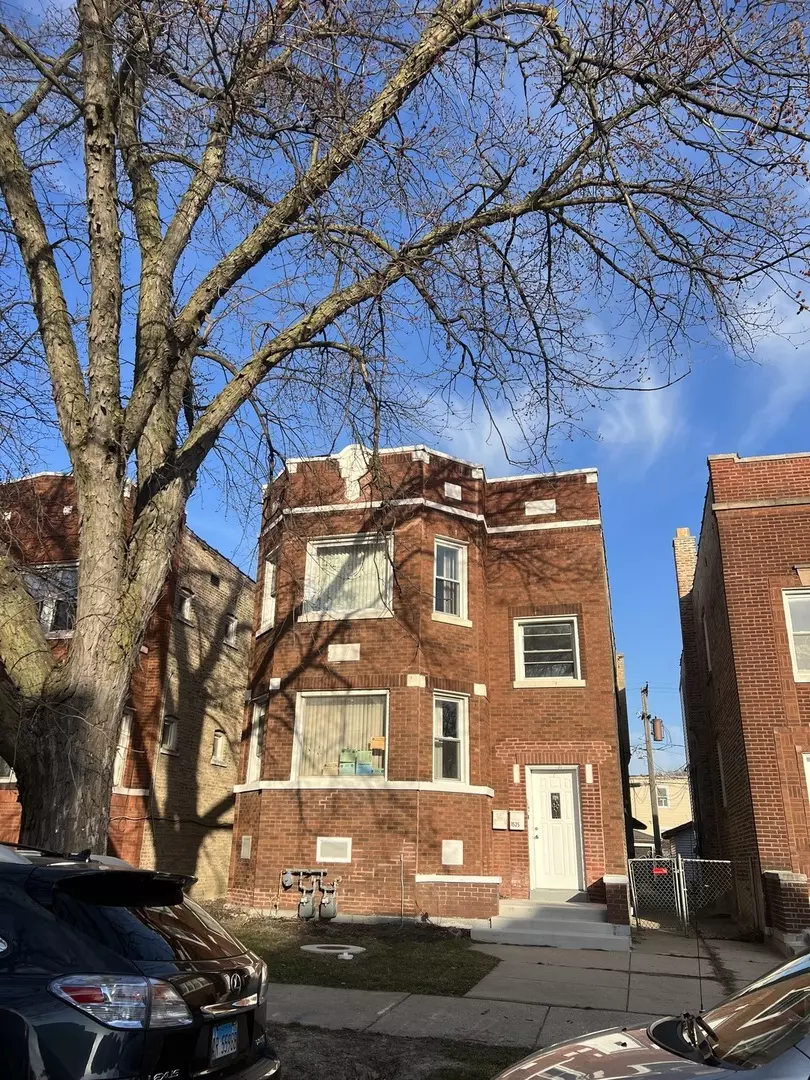 Cicero, IL 60804,1525 S 60th CT
