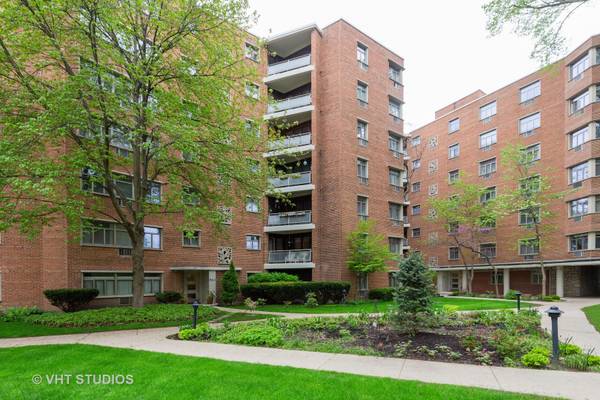 1864 Sherman AVE #3NE,  Evanston,  IL 60201