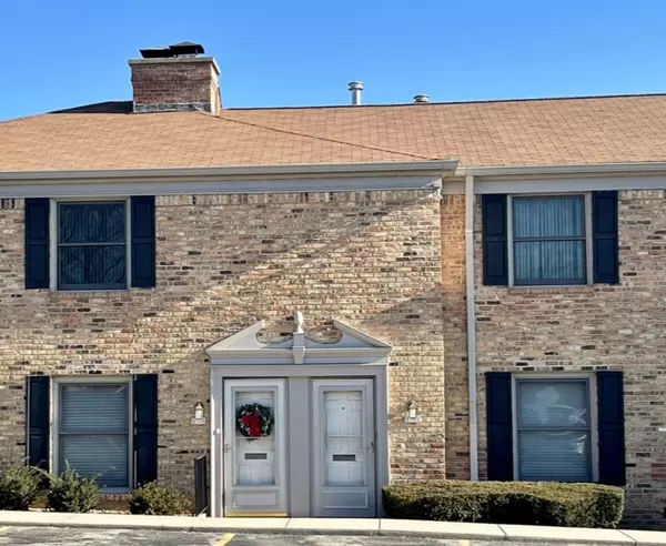 Hoffman Estates, IL 60169,1820 Sessions Walk #1820