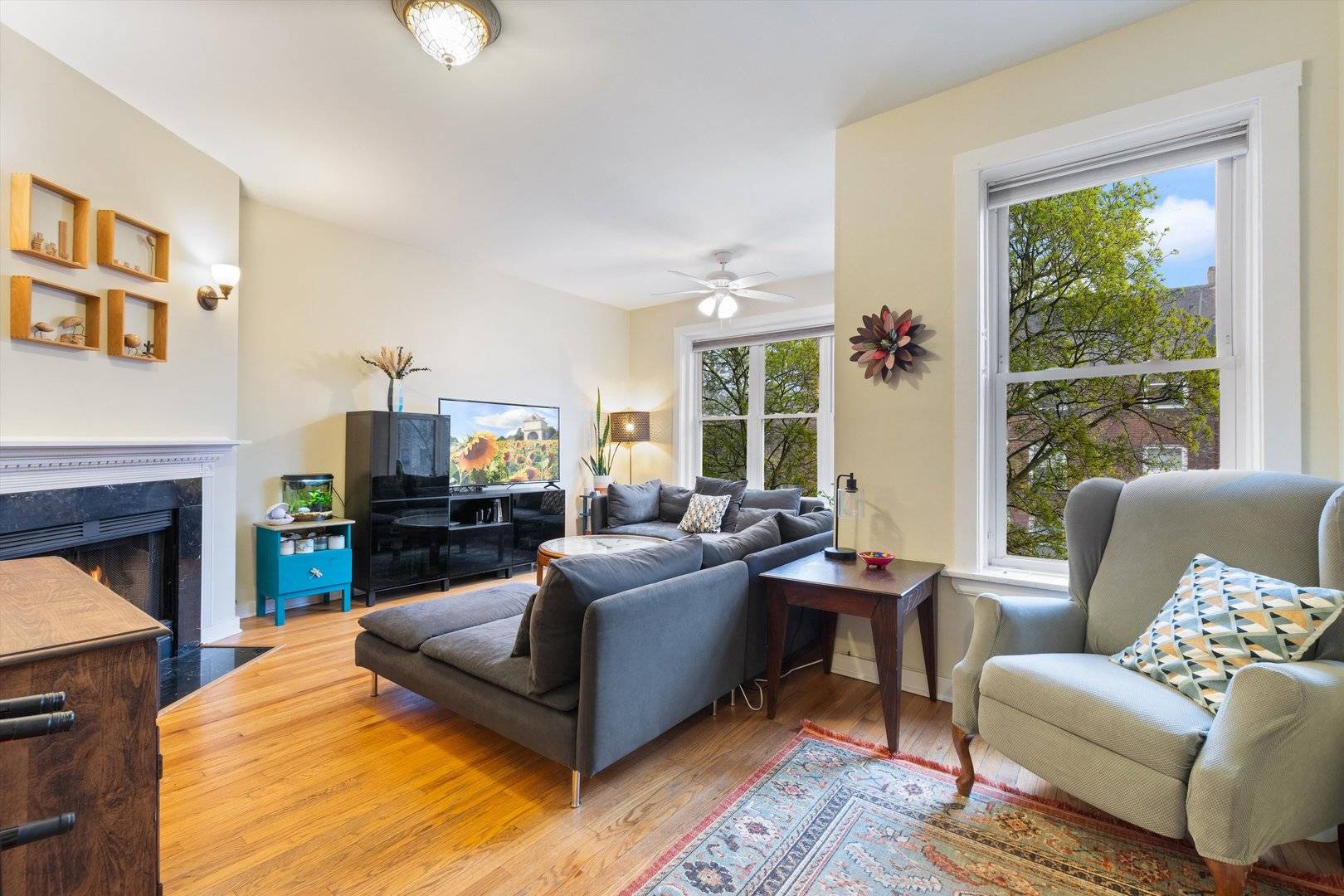 Chicago, IL 60640,1408 W Argyle ST #2E