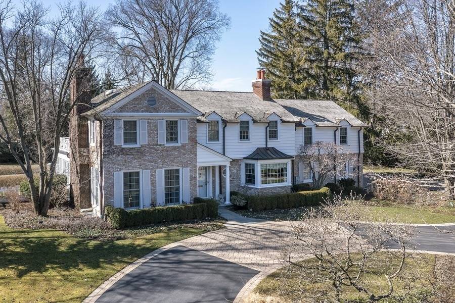 44 Woodley RD, Winnetka, IL 60093