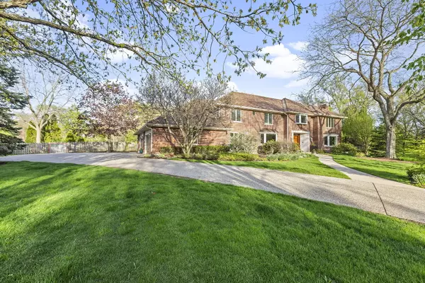 Lake Forest, IL 60045,1491 Harlan LN