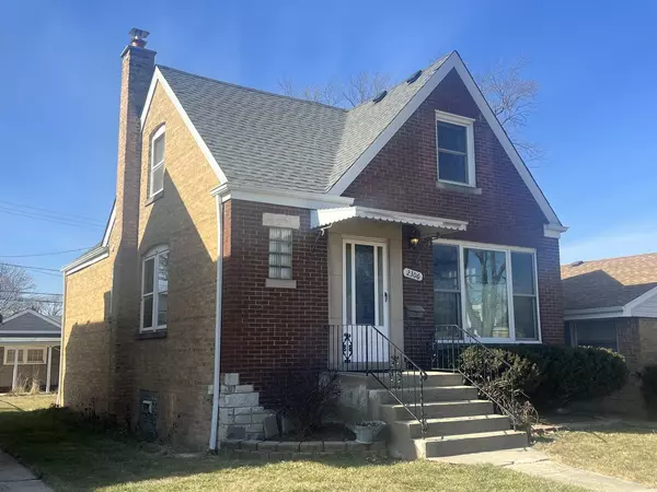 2306 12th AVE, North Riverside, IL 60546