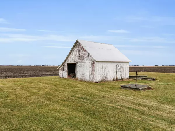 Ivesdale, IL 61851,1438 E 1200 North RD