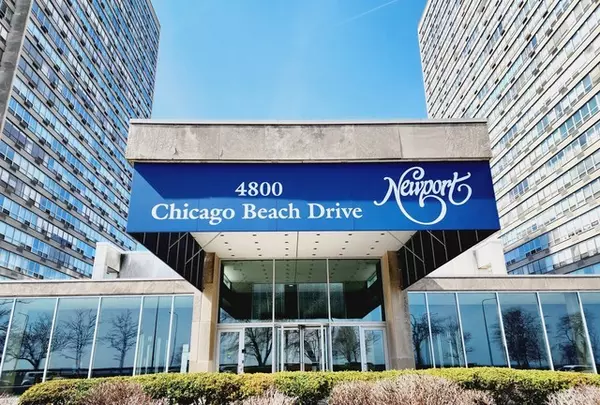 Chicago, IL 60615,4800 S Chicago Beach DR #1704S