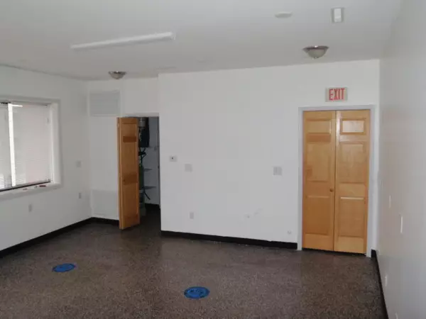 Maywood, IL 60153,307 Lake ST