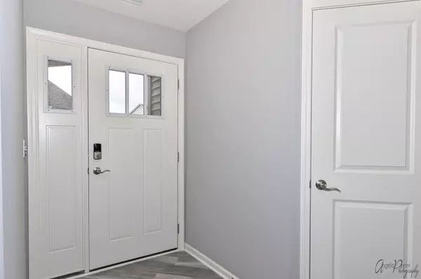 Johnsburg, IL 60051,3824 Monica LN #3