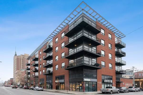 2045 W CONCORD PL #301, Chicago, IL 60647
