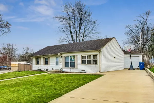 Steger, IL 60475,222 Christine CT