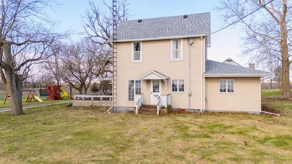 Dana, IL 61321,257 E 8th RD