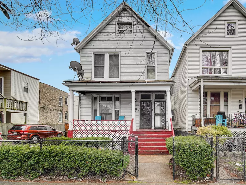 6750 S Peoria ST, Chicago, IL 60621