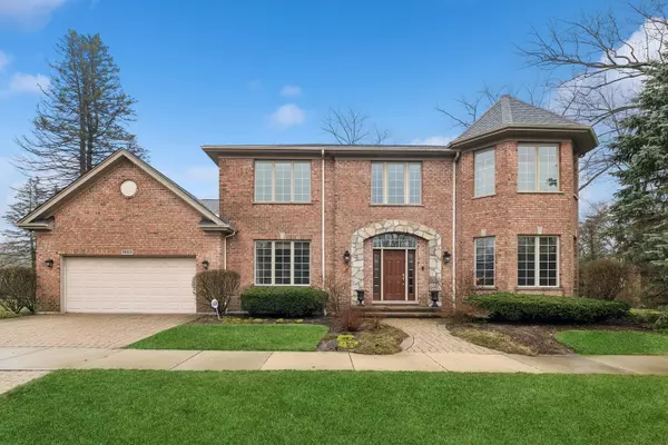 1603 Hertel LN, Deerfield, IL 60015