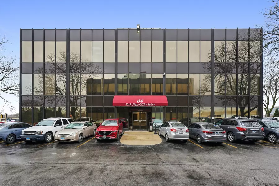 64 ORLAND SQUARE DR #10, Orland Park, IL 60462