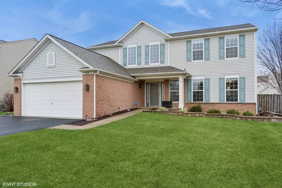 219 S Cranberry ST, Bolingbrook, IL 60490