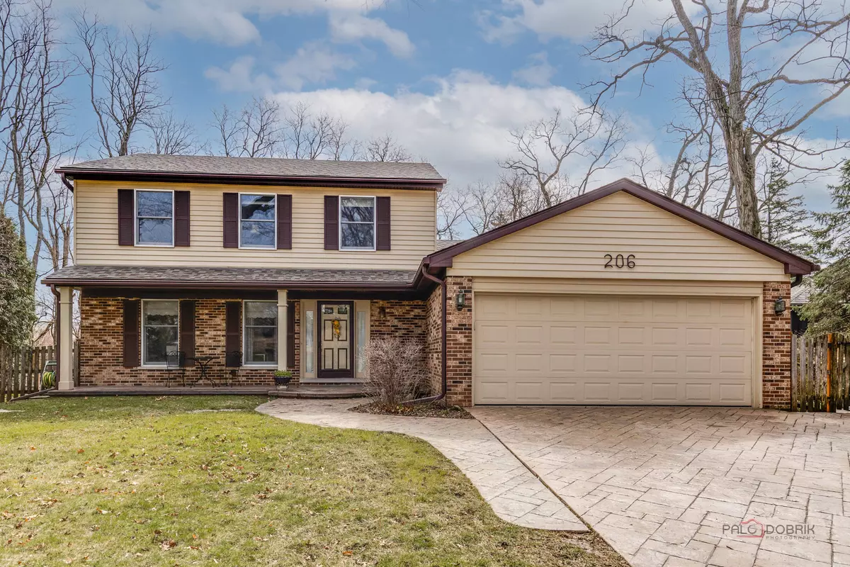 Libertyville, IL 60048,206 Pond Ridge RD