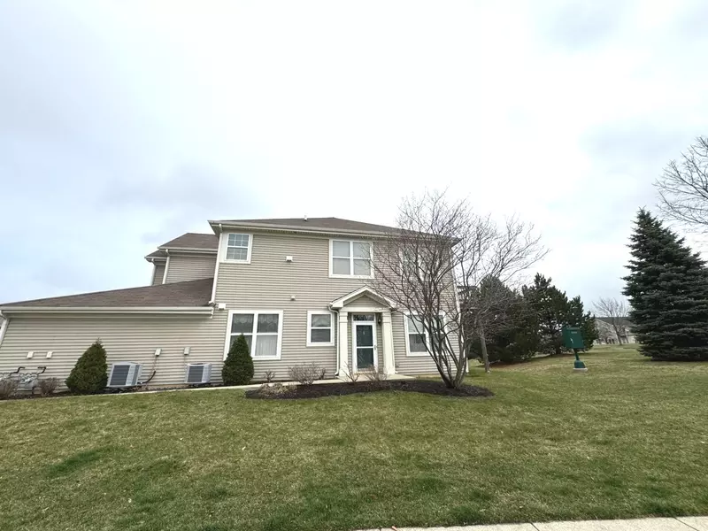 1386 Remington DR #1386, Volo, IL 60020