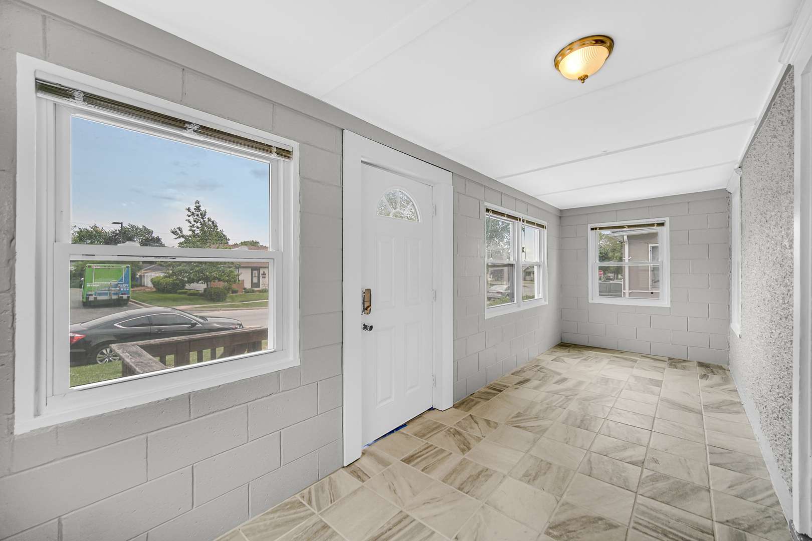 Bradley, IL 60915,241 N Fulton AVE