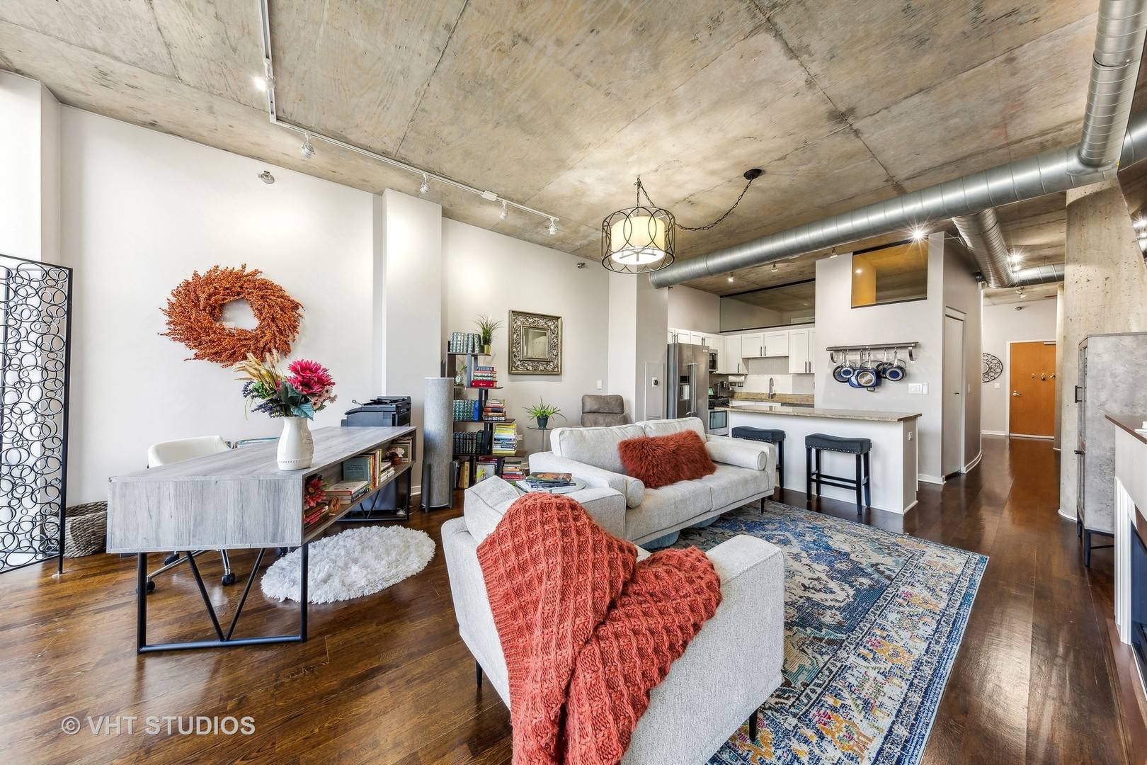 Chicago, IL 60654,700 N Larrabee ST #1605