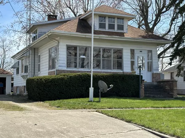 304 S OAK ST, Buckley, IL 60918